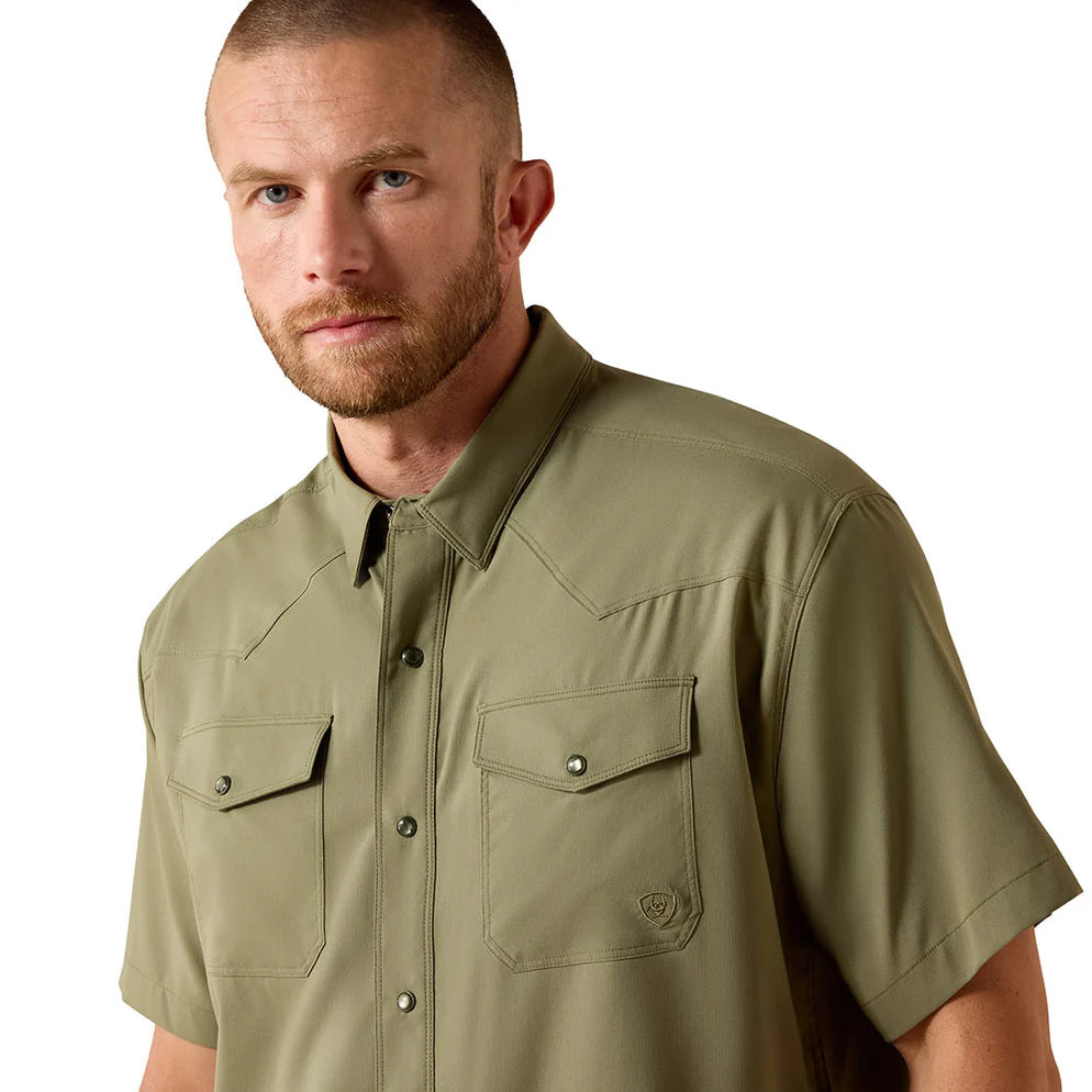 Camisa Ariat Masculina VentTEK Verde Militar Manga Curta - Masculina