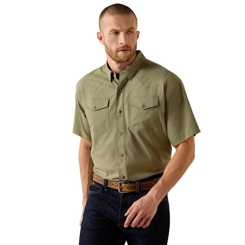 Camisa Ariat Masculina VentTEK Verde Militar Manga Curta - Masculina